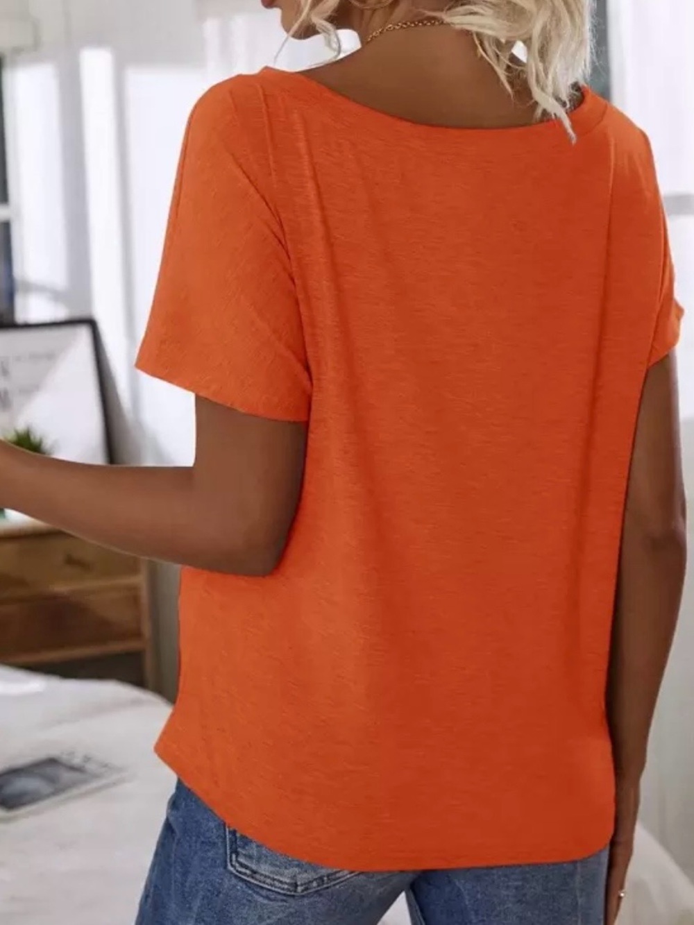 SHEIN Bright Orange Short Sleeve Scoop Neck Tee